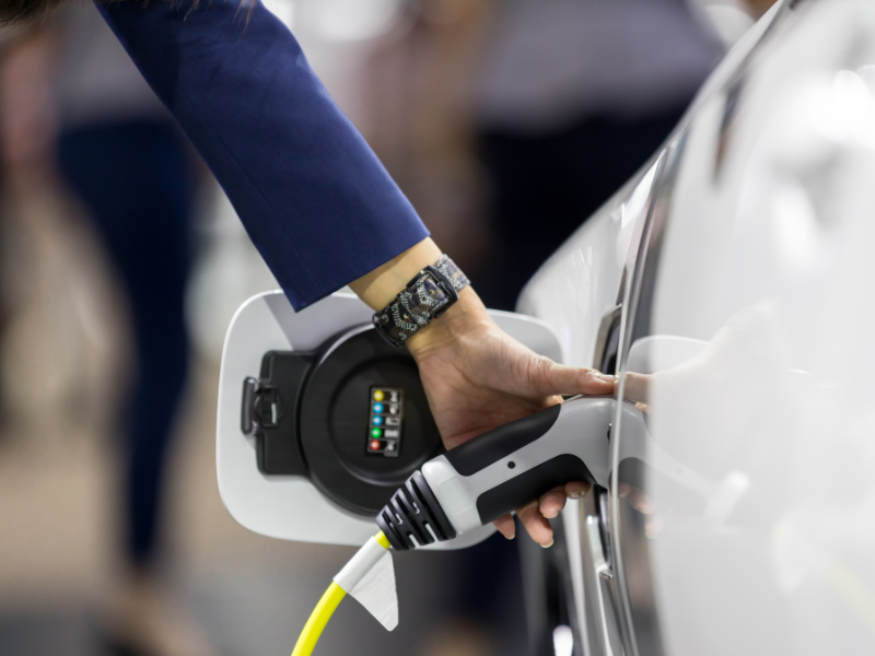 como carregar carro elétrico